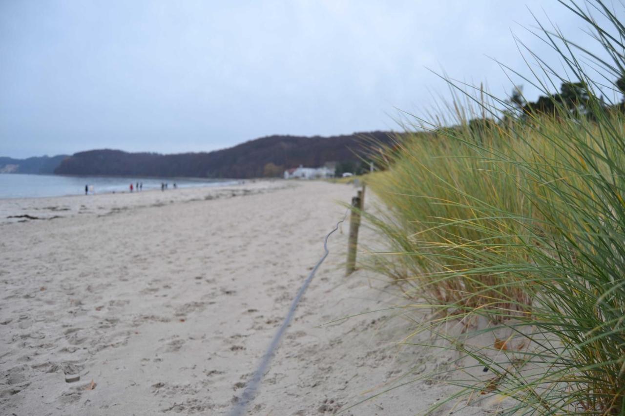 Appartement Strandlaeufer Mit Suedbalkon By Unsere Urlaubszeit Binz Bagian luar foto